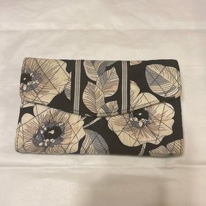 Vera Bradley wallet EUC